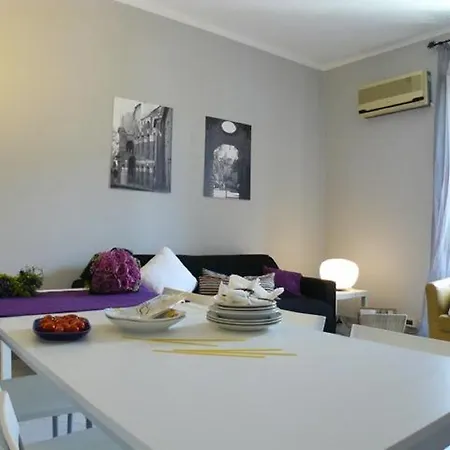 卡萨迪百塔度假屋 度假居 *